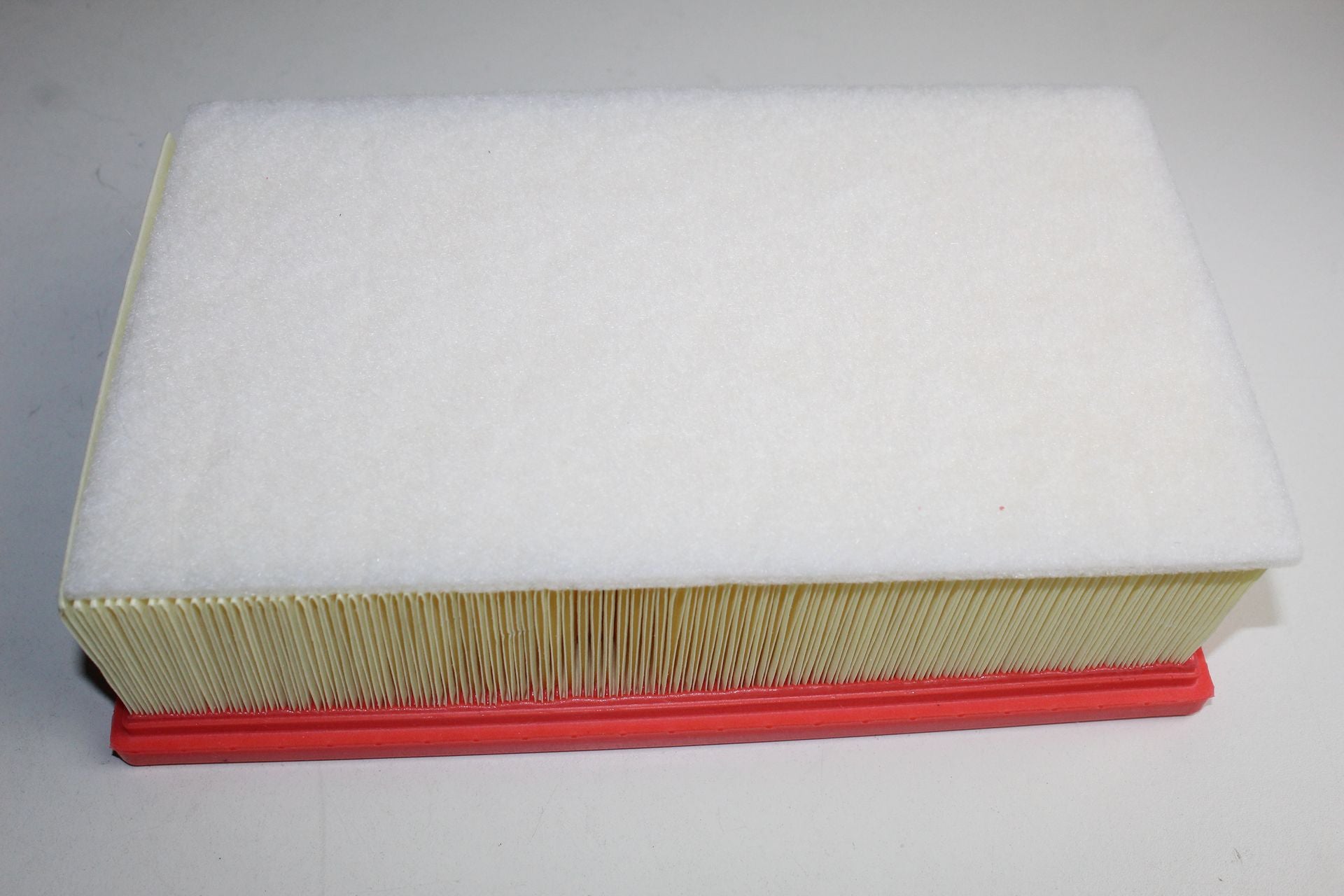 CITROEN AIR FILTER DS4 2.0 HDI 11-