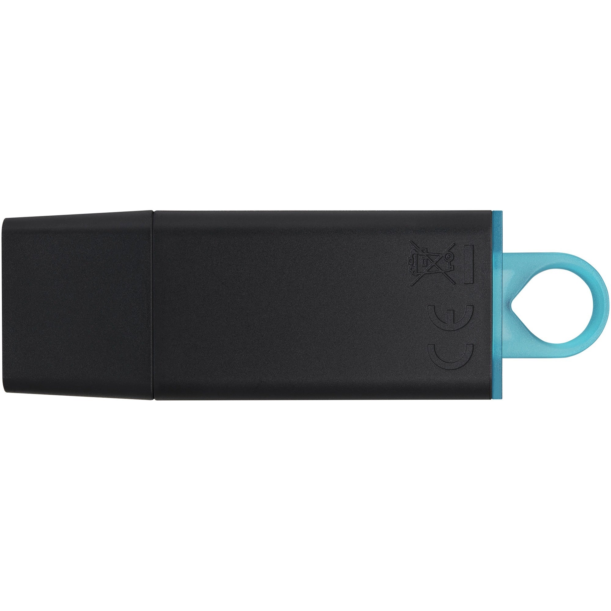 Kingston 64GB USB 3.2 DataTraveler Exodia USB Flash Drive with Protective Cap and Keyring