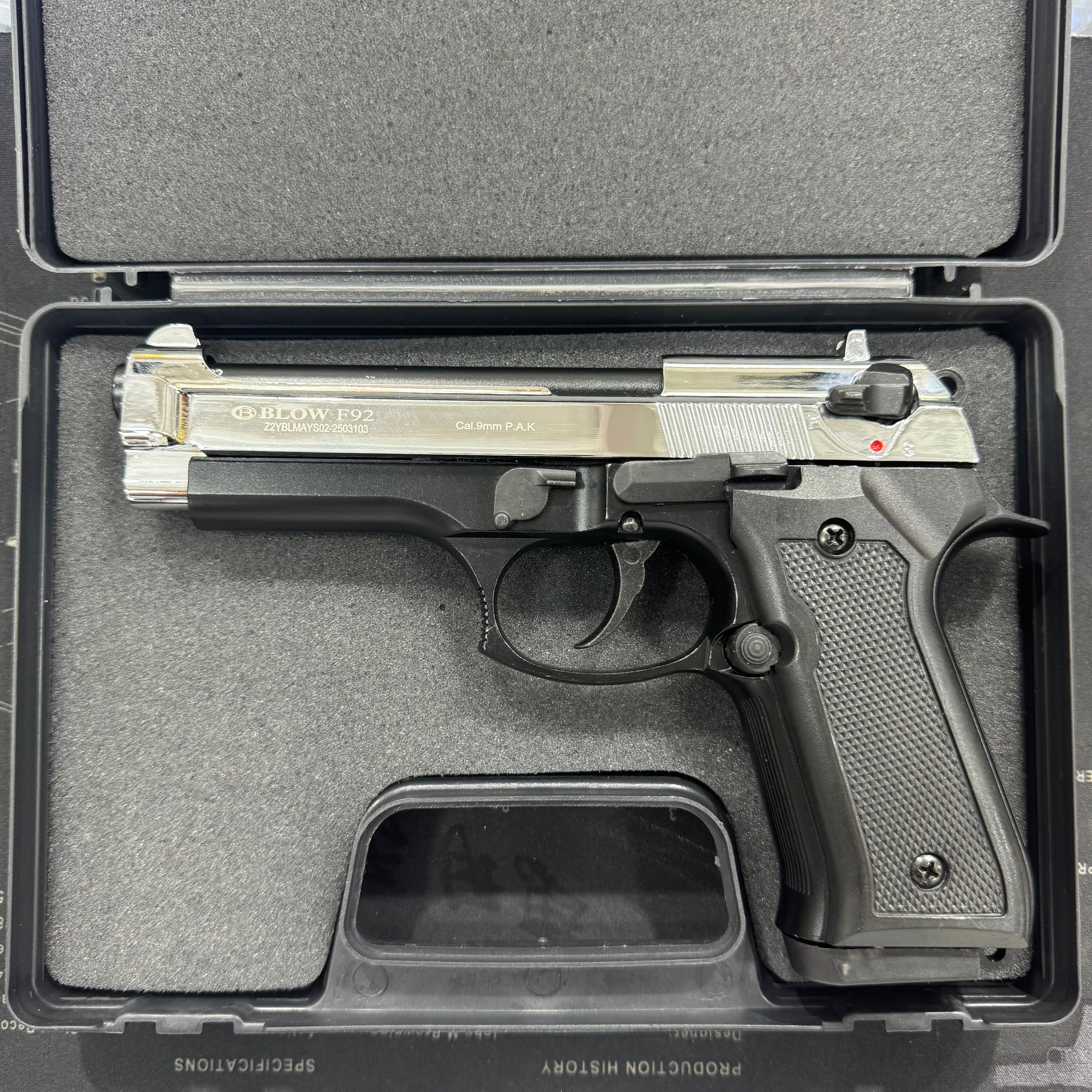 Blow F92 Black|Shiny Chrome Blank/Pepper Gun (Semi Auto|15+1|9mm PAK)