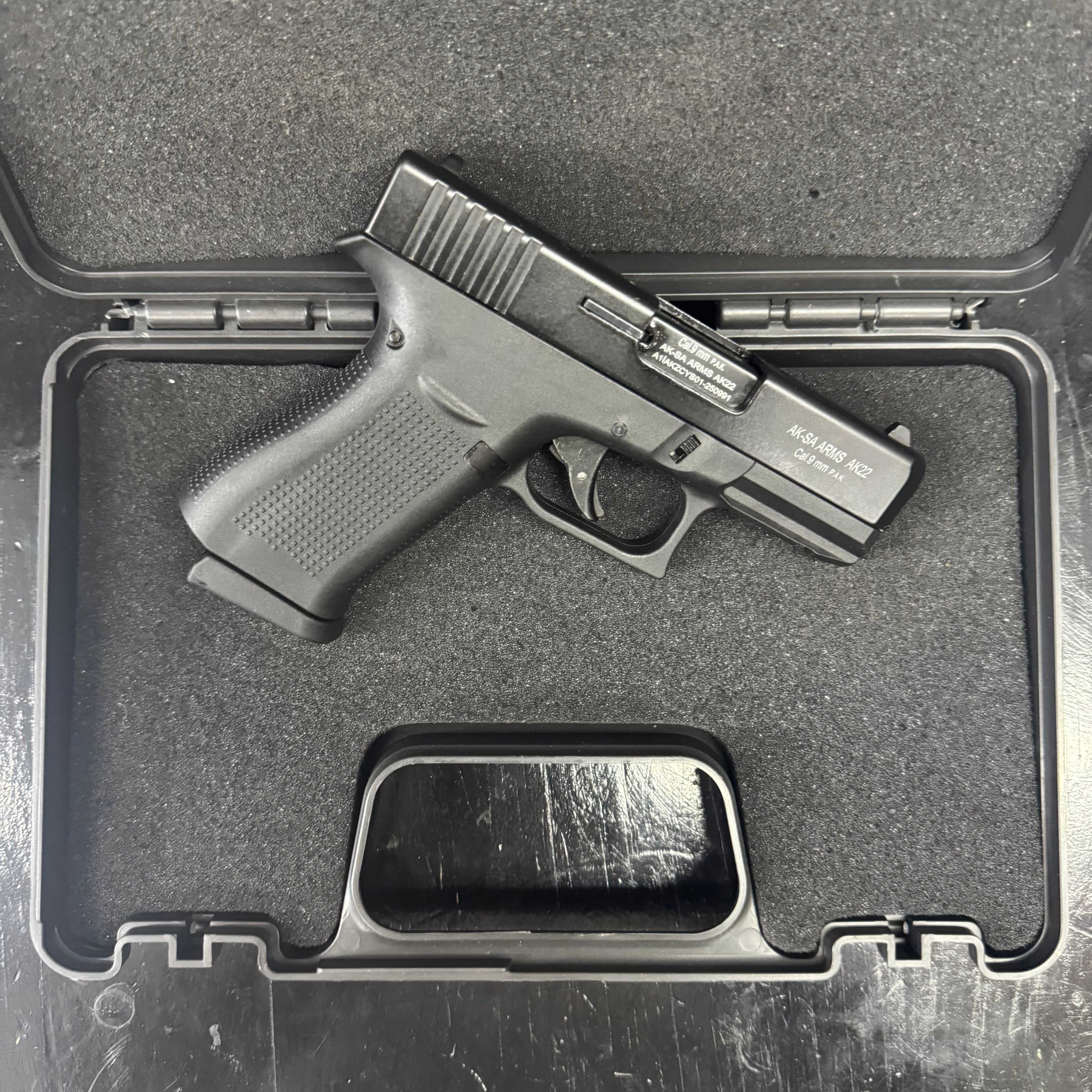 AKSA AK22 Black Glock Blank/Pepper Gun (Semi Auto|10+1|9mm PAK)