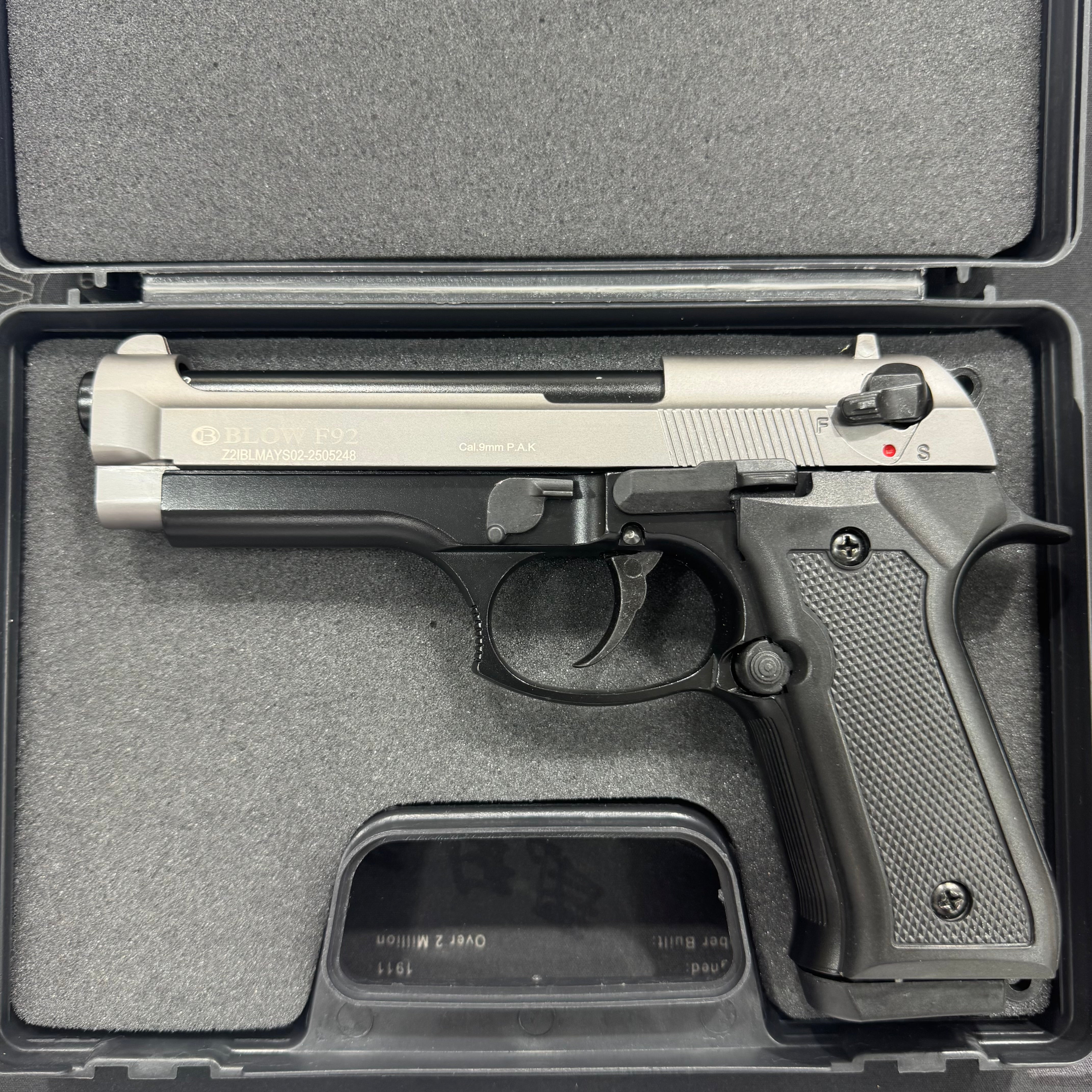 Blow F92 Black|Mat Chrome Blank/Pepper Gun (Semi Auto|15+1|9mm PAK)