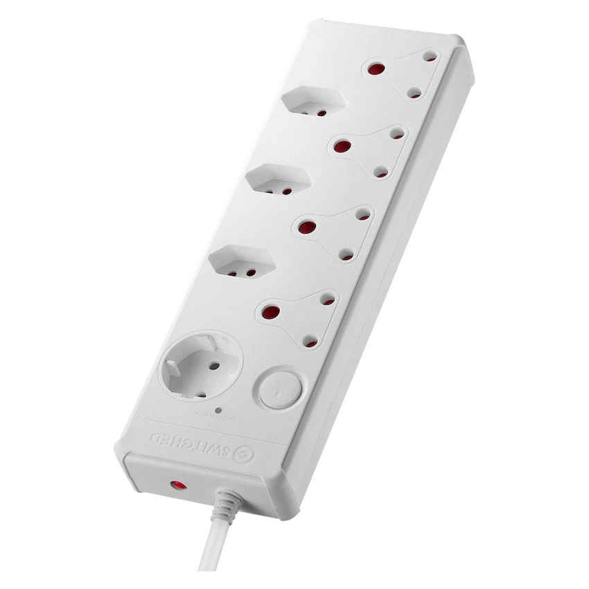 Switched Medium Surge 8-Way Multiplug 0.5m