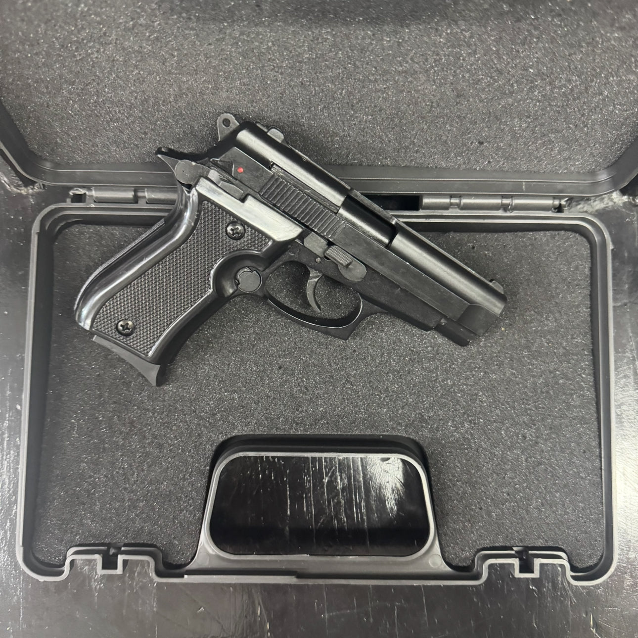 Blow P29 Black Blank/Pepper Gun (Semi Auto|7+1|9mm PAK)