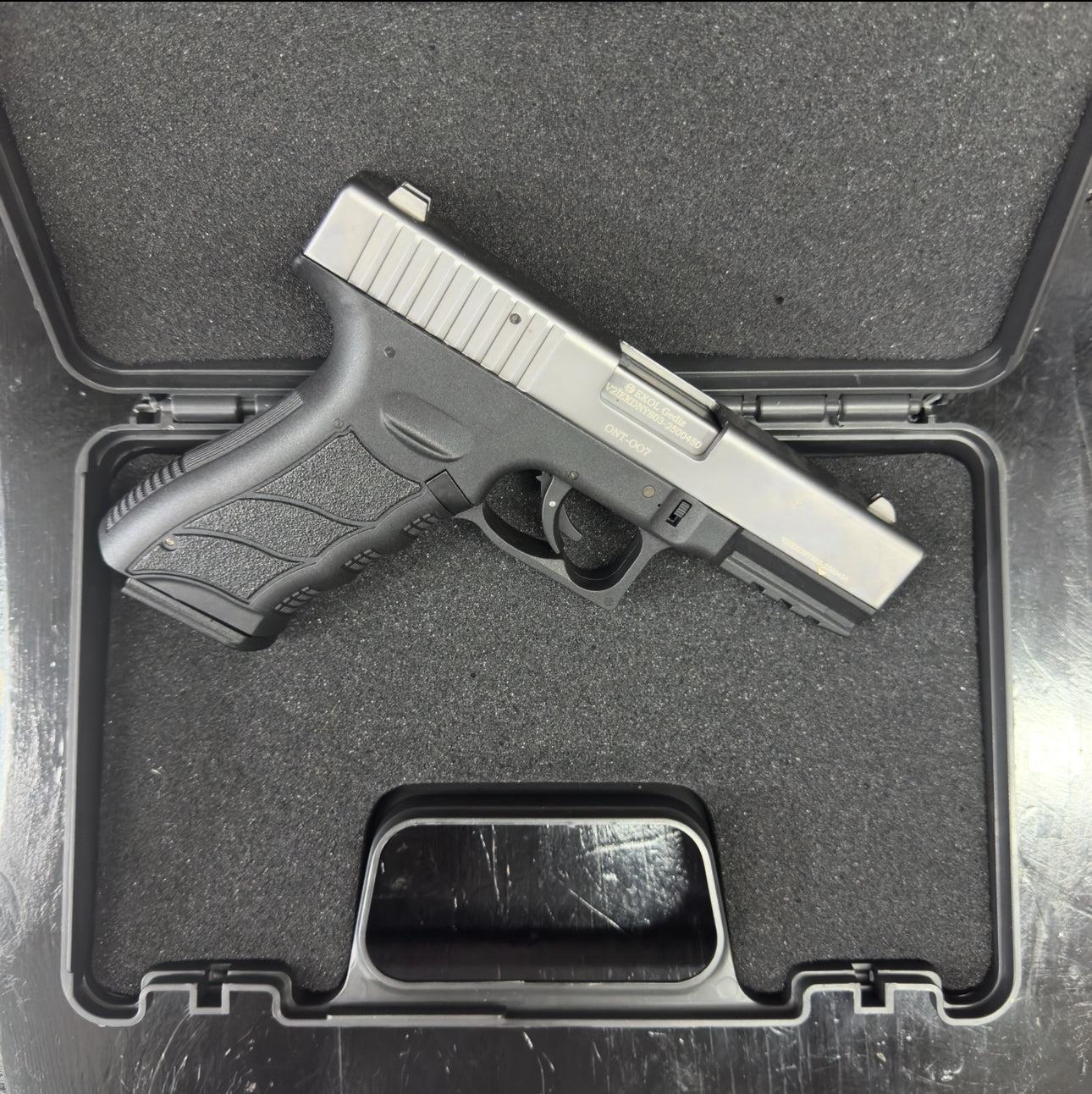 Ekol Gediz Glock 19 Fumed Blank/Pepper Gun (Semi Auto|14+1|9mm Pak)