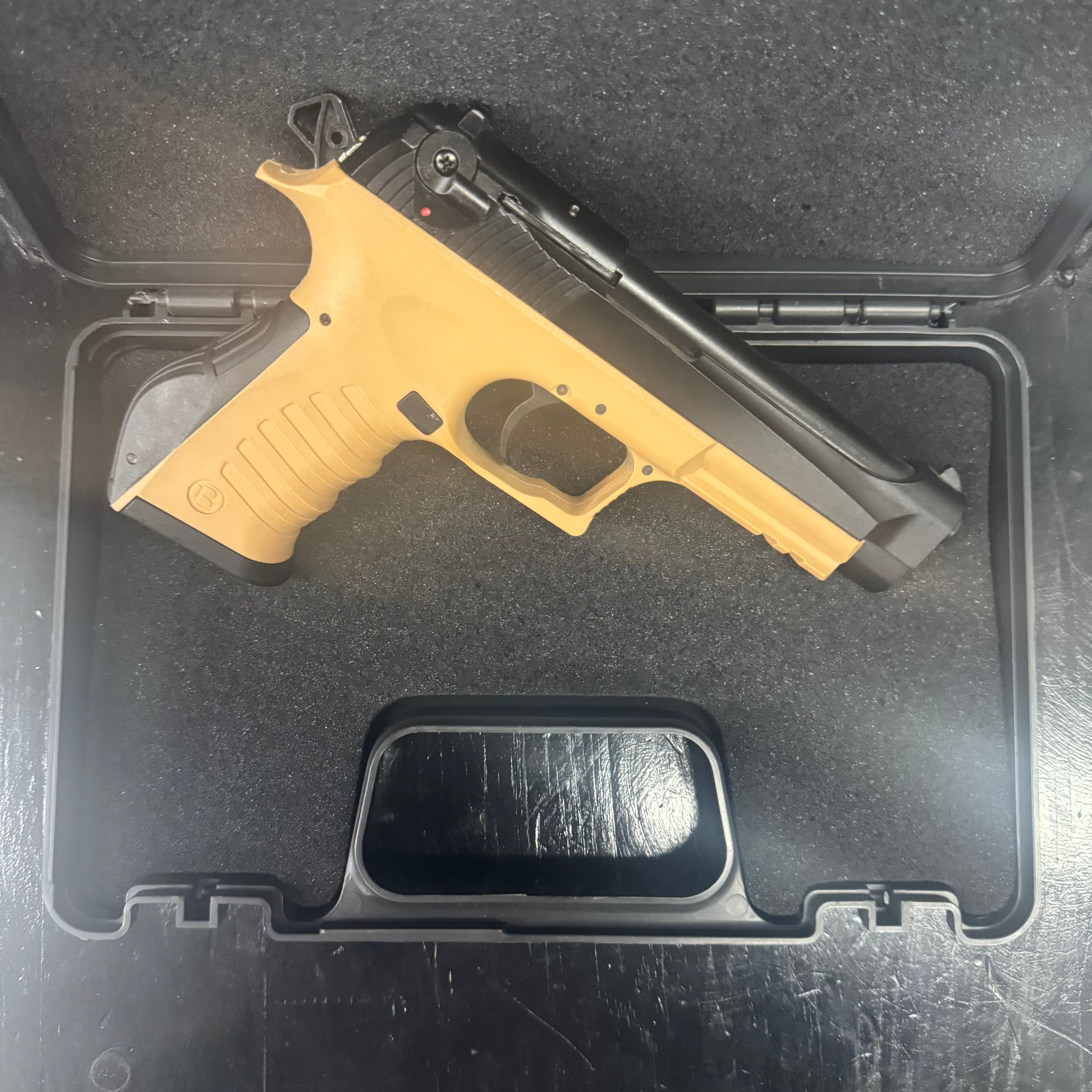 Blow TR9202 Tan Blank/Pepper Gun (Semi Auto|15+1|9mm PAK)