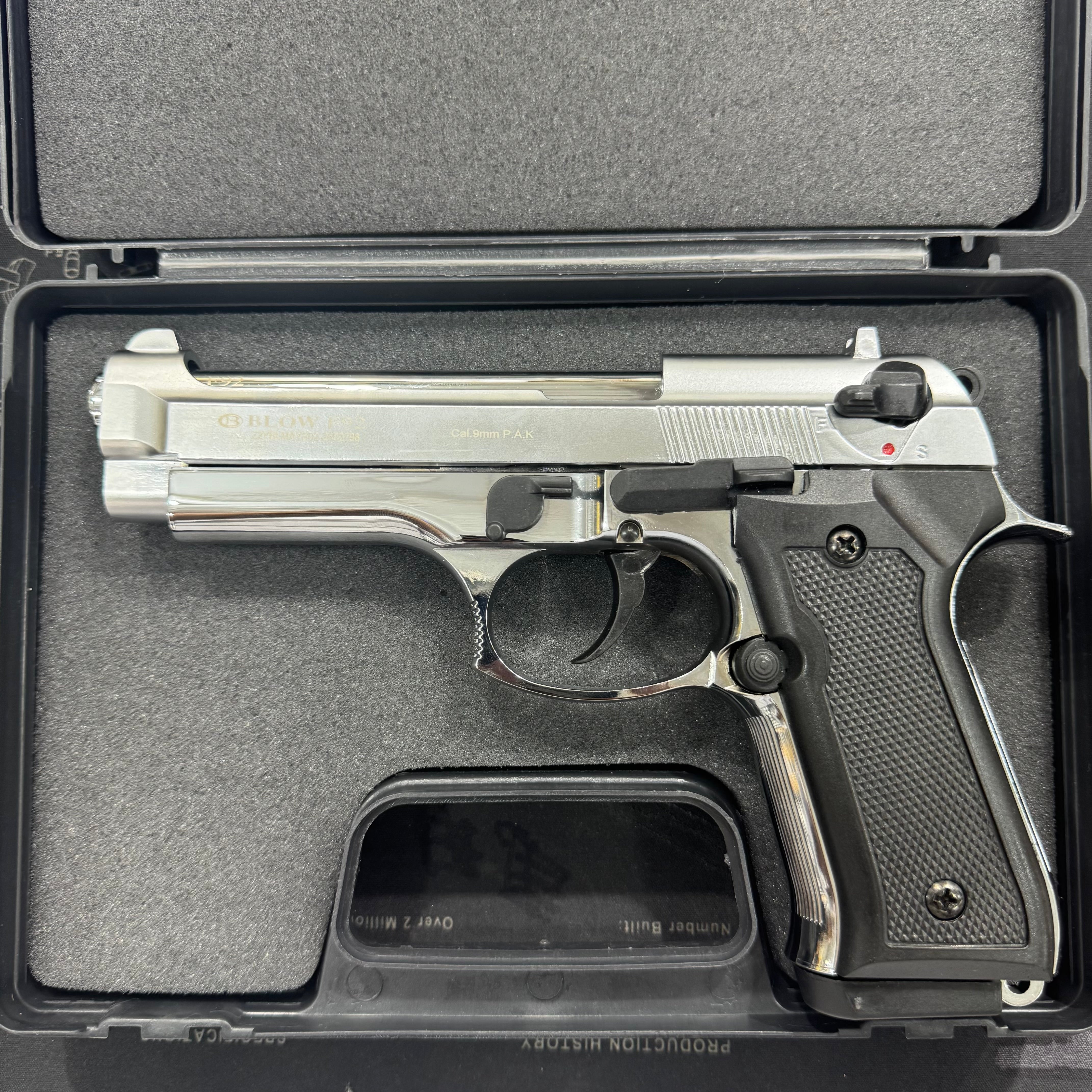 Blow F92 Shiny Chrome|Mat Chrome Blank/Pepper Gun (Semi Auto|15+1|9mm PAK)