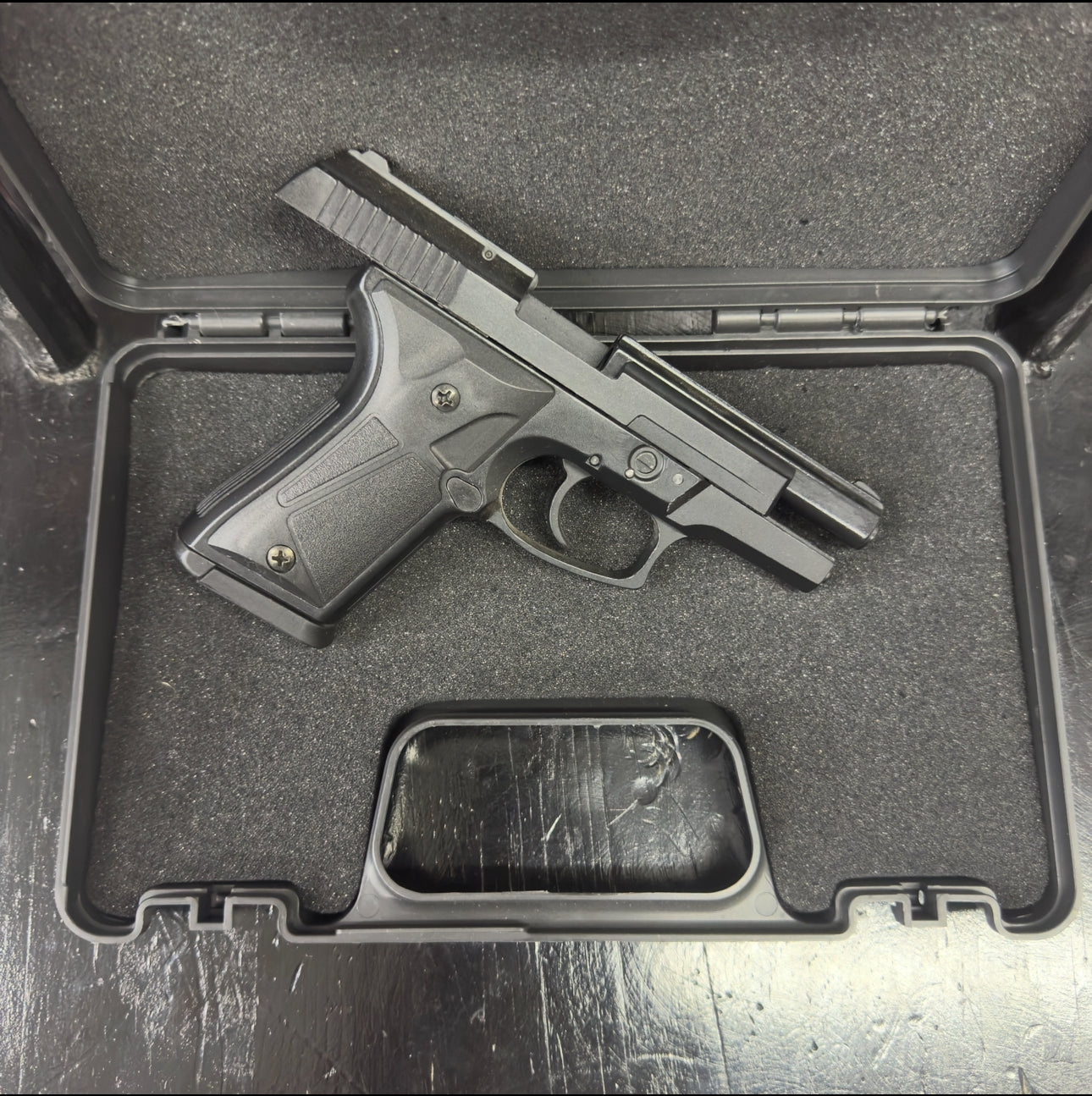 Blow TRZ914 Black Blank/Pepper Gun (Semi Auto|14+1|9mm PAK)