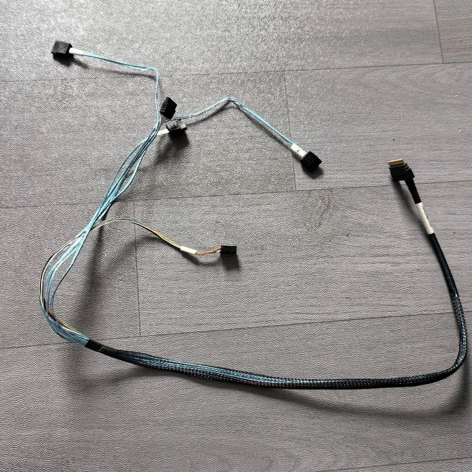 Supermicro CBL-SAST-1275A-100 For Supermicor Mini-SAS 8654-8I to 4x SATA Transfer Cable | SKU CA-CBL127A