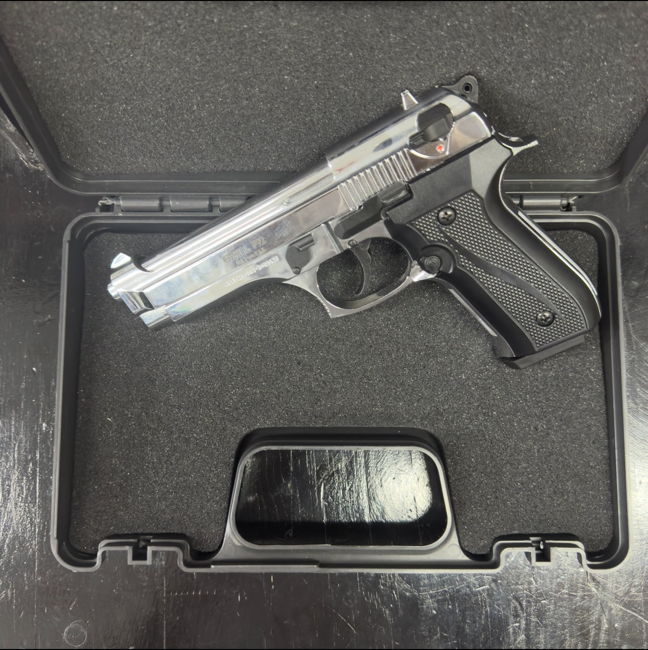 Ekol F92 Magnum Shiny Chrome Blank/Pepper Gun (Semi Auto|17+1|9mm PAK)