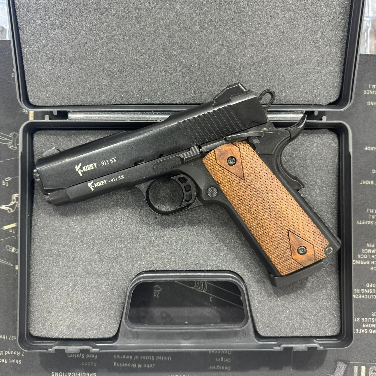 Kuzey 911 SX Black Blank/Pepper Gun (Semi Auto|9+1|9mm PAK)