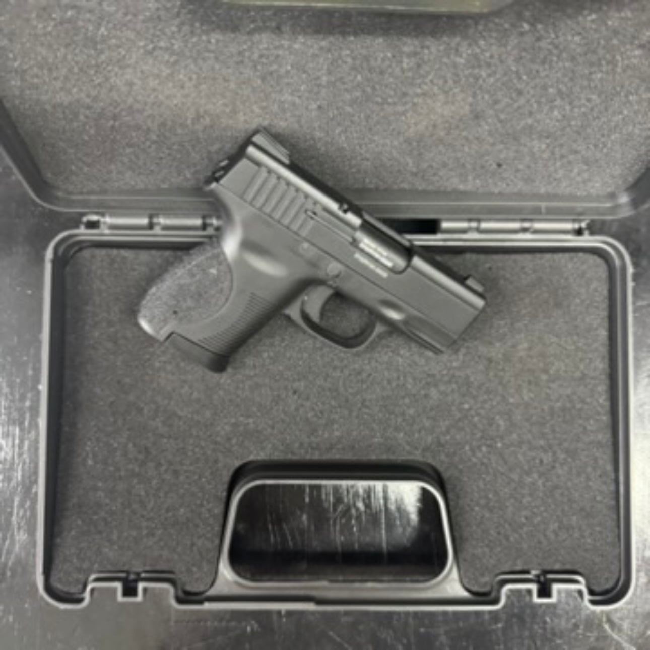 Retay P114 Black Blank/Pepper Gun (Semi Auto|5+1|9mm PAK)