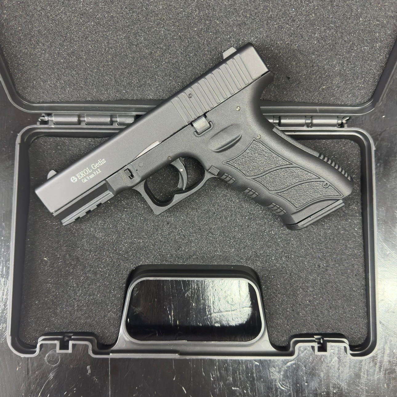 Ekol Gediz Glock 19 Black Blank/Pepper Gun (Semi Auto|14+1|9mm Pak)