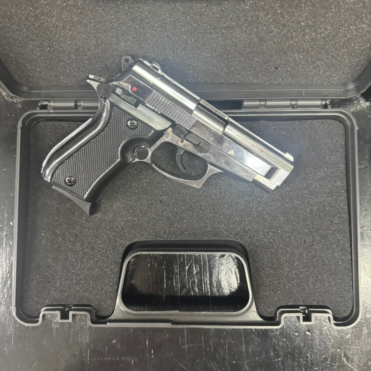 Blow P29 Shiny Blank/Pepper Gun (Semi Auto|7+1|9mm PAK)