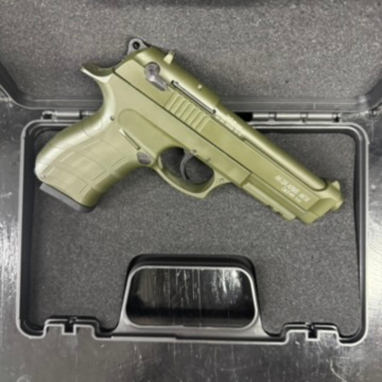 AKSA AK18-K11 Olive Green Blank/Pepper Gun (Semi Auto|14+1|9mm PAK)