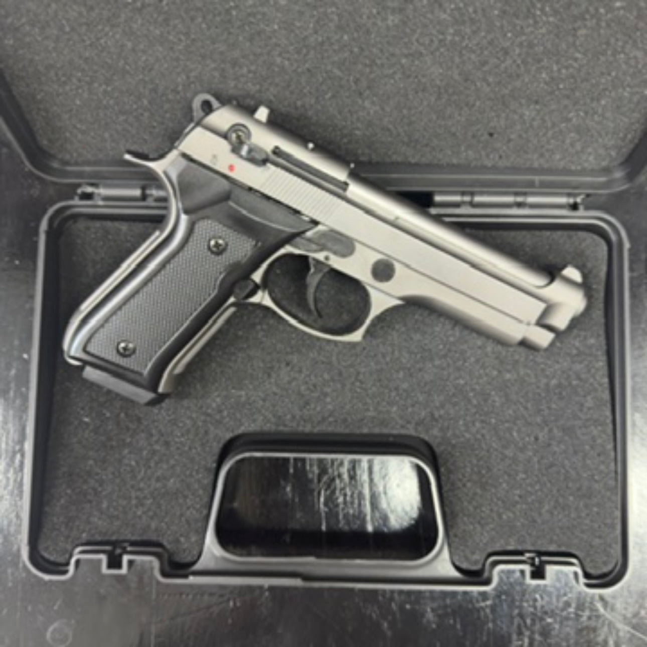 Blow F92 Fumed Blank/Pepper Gun (Semi Auto|15+1|9mm PAK)