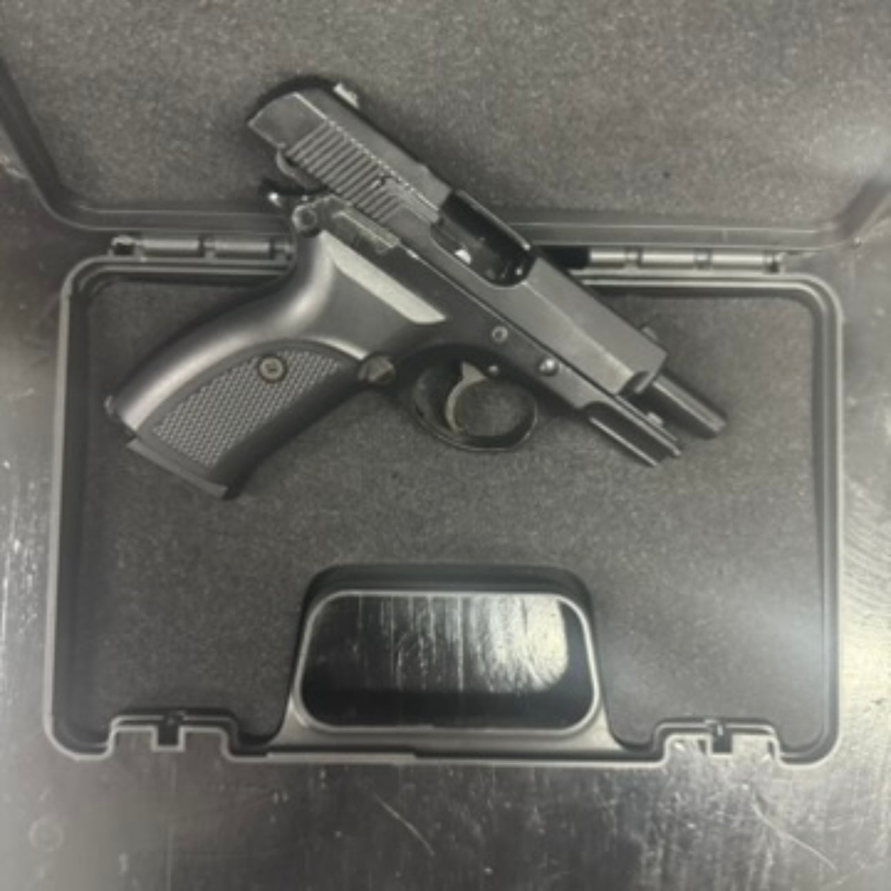 Baredda KR95 Black Blank/Pepper Gun (Semi Auto|14+1|9mm PAK)