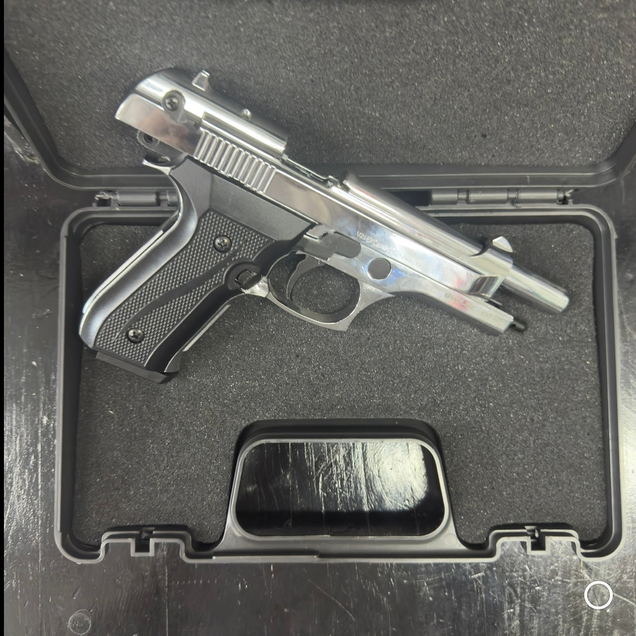 Ekol F92 Magnum Shiny Chrome Blank/Pepper Gun (Semi Auto|17+1|9mm PAK)