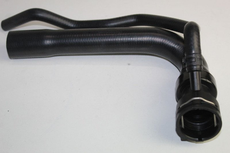 AUDI AUDI A4 RADIATOR HOSE-UPPER 1.8 01-05