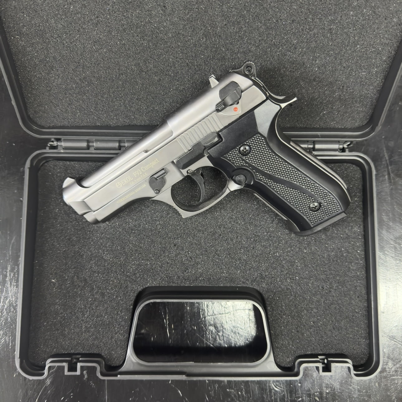 EKOL Ekol F92 Compact Mat Chrome Blank/Pepper Gun (Semi Auto|15+1|9mm PAK)