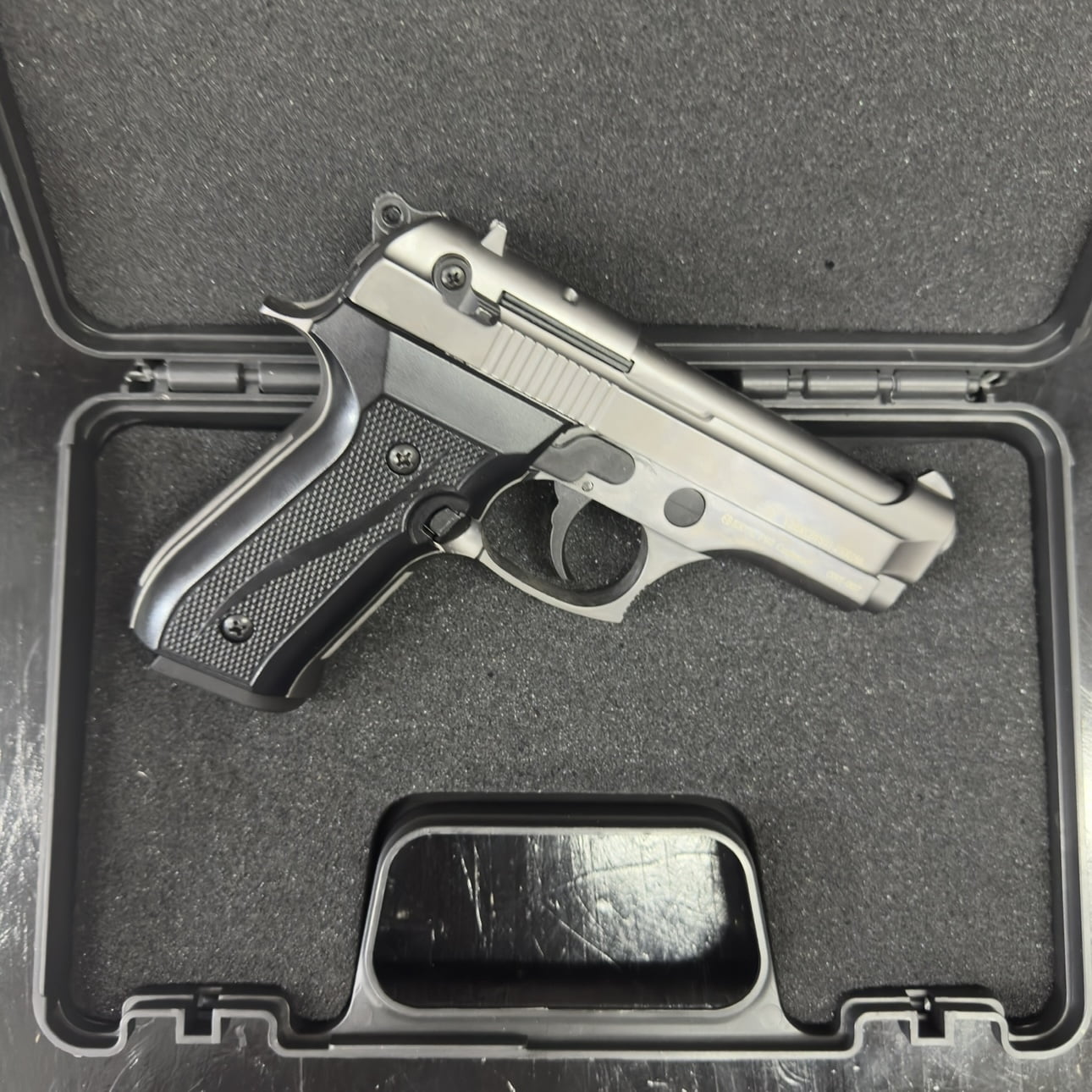 EKOL Ekol F92 Compact Mat Chrome Blank/Pepper Gun (Semi Auto|15+1|9mm PAK)