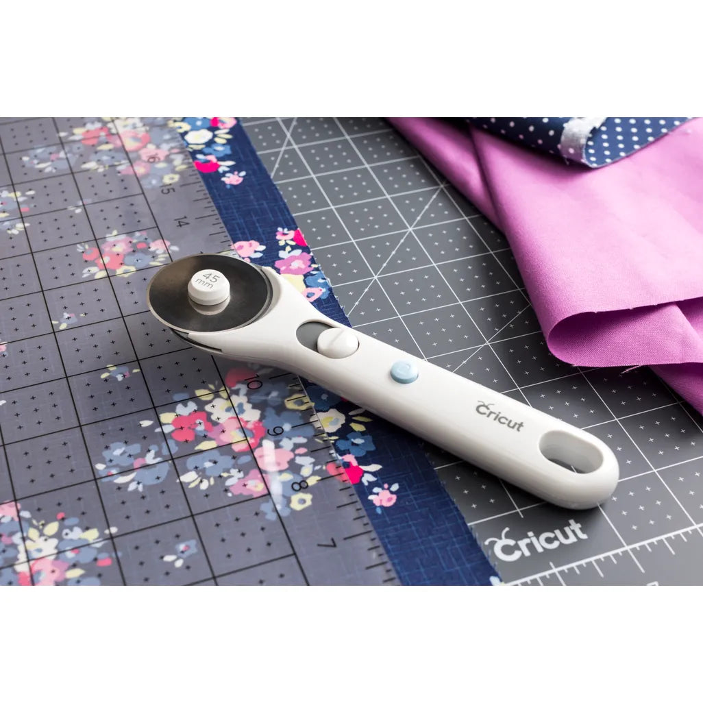 GUNMANSA 2004716 - Cricut Self-Healing Cutting Mat (30x30cm) .