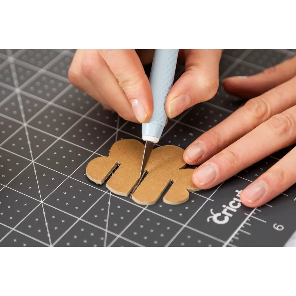 GUNMANSA 2004758 - Cricut TrueControl Knife (Blue) .