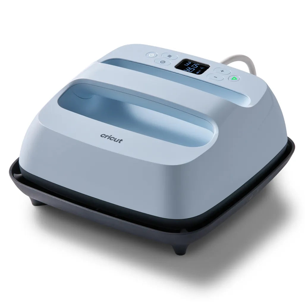 GUNMANSA 2009145 - Cricut EasyPress 3 9X9 (Zen Blue); 22.5x22.5cm size ideal for basic T-shirts; tote bags; pillows; aprons; and more