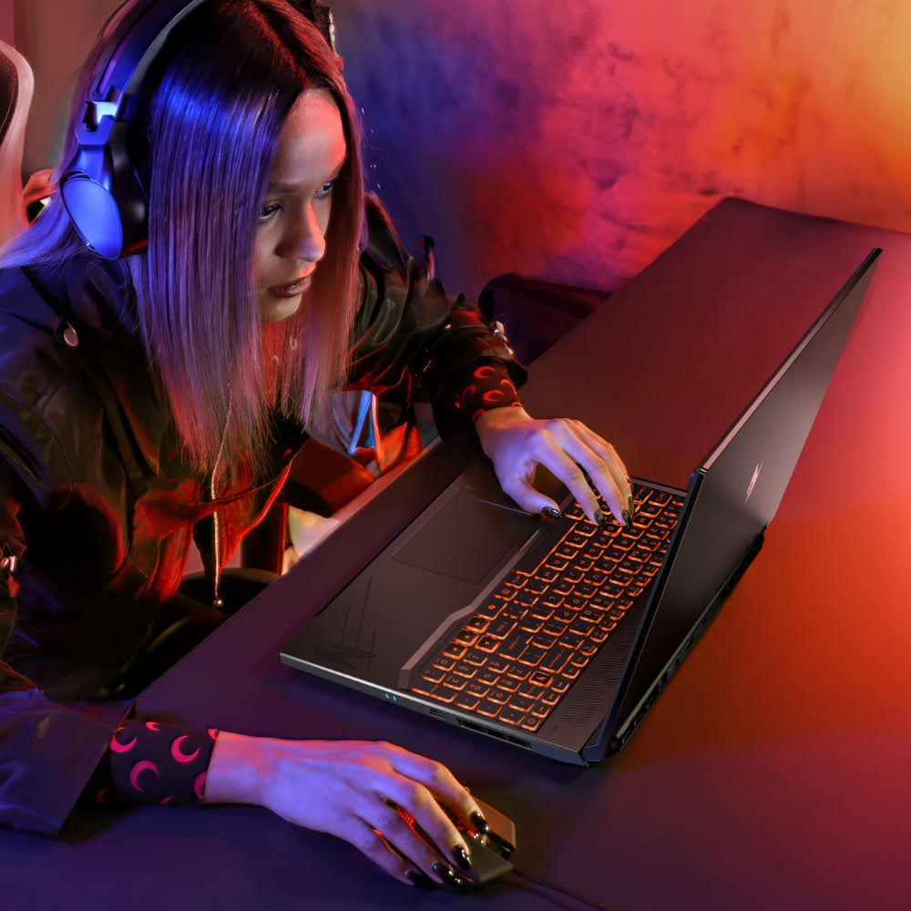 GUNMANSA Acer Nitro V 16″ Gaming Laptop | AMD Ryzen 7-8845HS | 16GB DDR5 | 1024GB NVMe | RTX4060 | Windows 11 Home