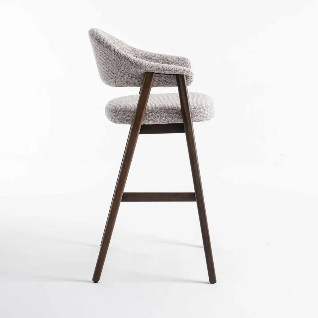 GUNMANSA ALORA WOODEN KITCHEN STOOL - LATTE