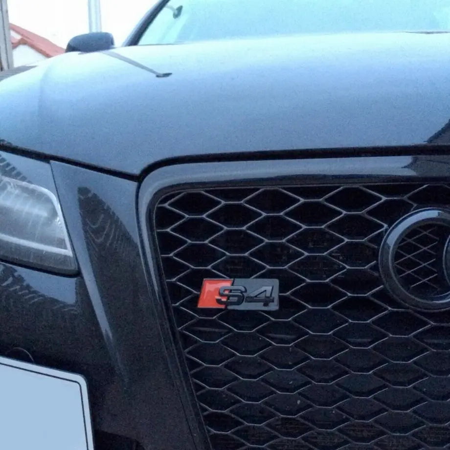 GUNMANSA Audi S4 Grille Badge