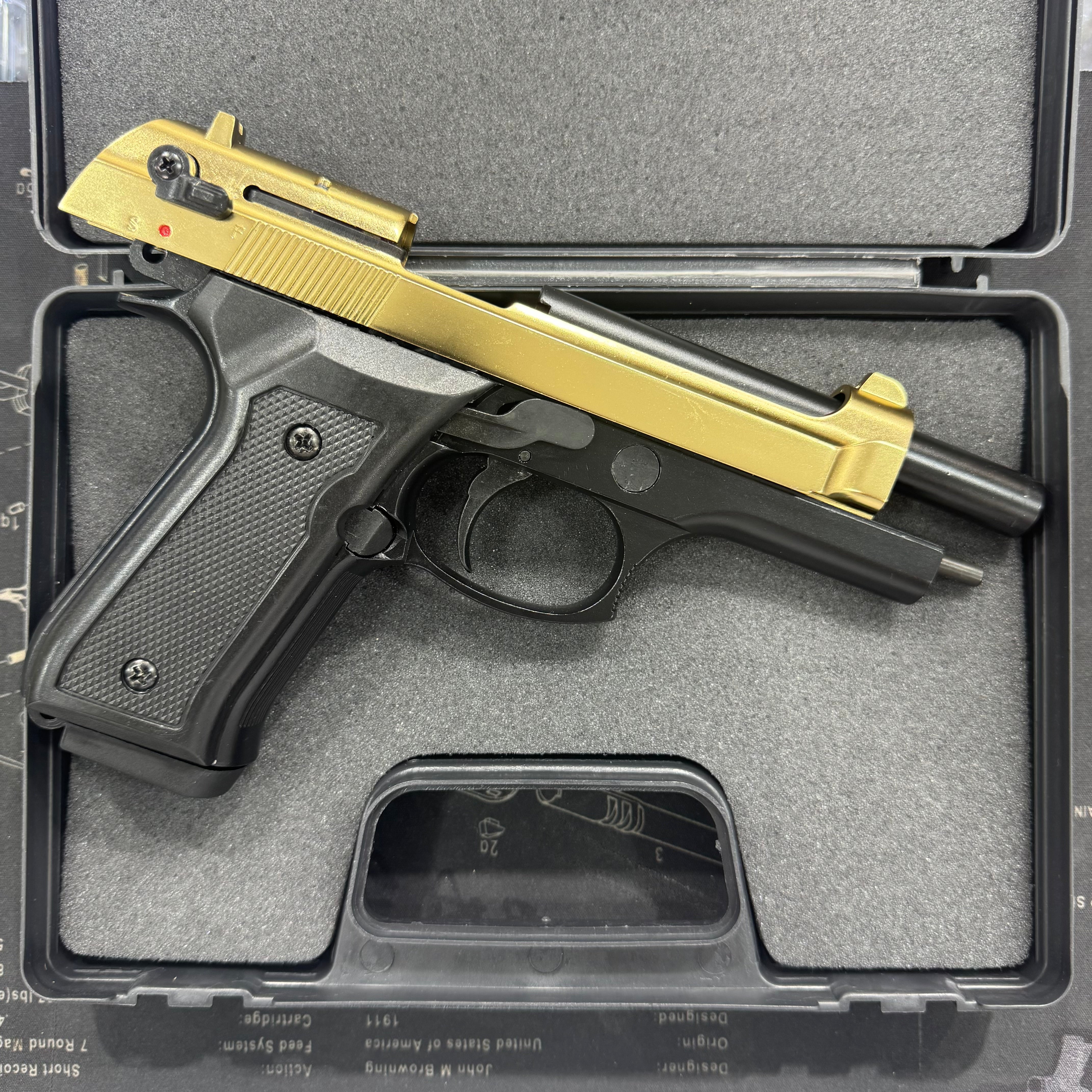 GUNMANSA Blow F92 Black|Gold Blank/Pepper Gun (Semi Auto|15+1|9mm PAK)