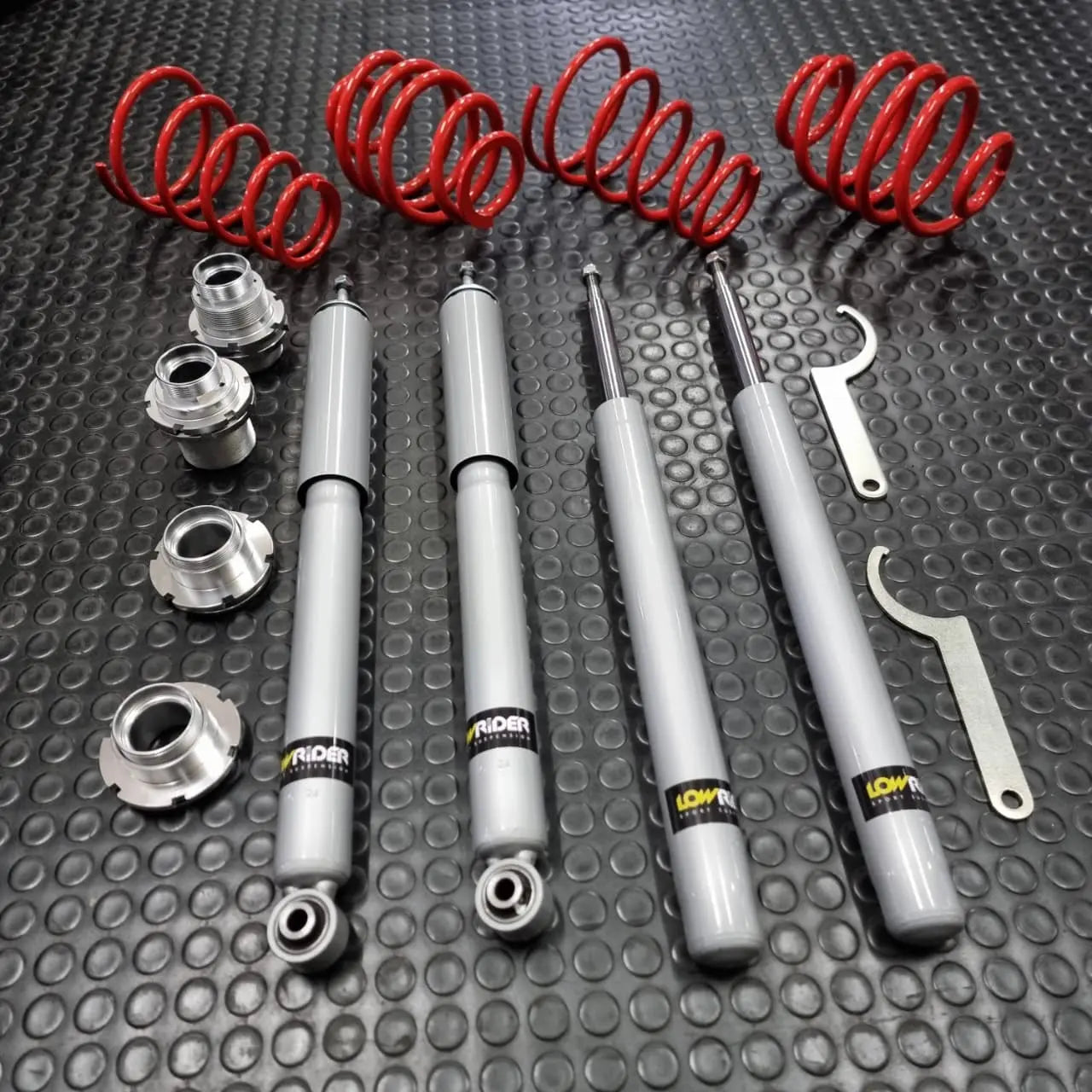 GUNMANSA BMW E30 - Lowrider Coilover Kit (Height Adjustable)