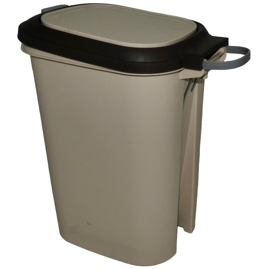 GUNMANSA Casey 15 Litre Step On Pedal Waste Bin Beige And Brown