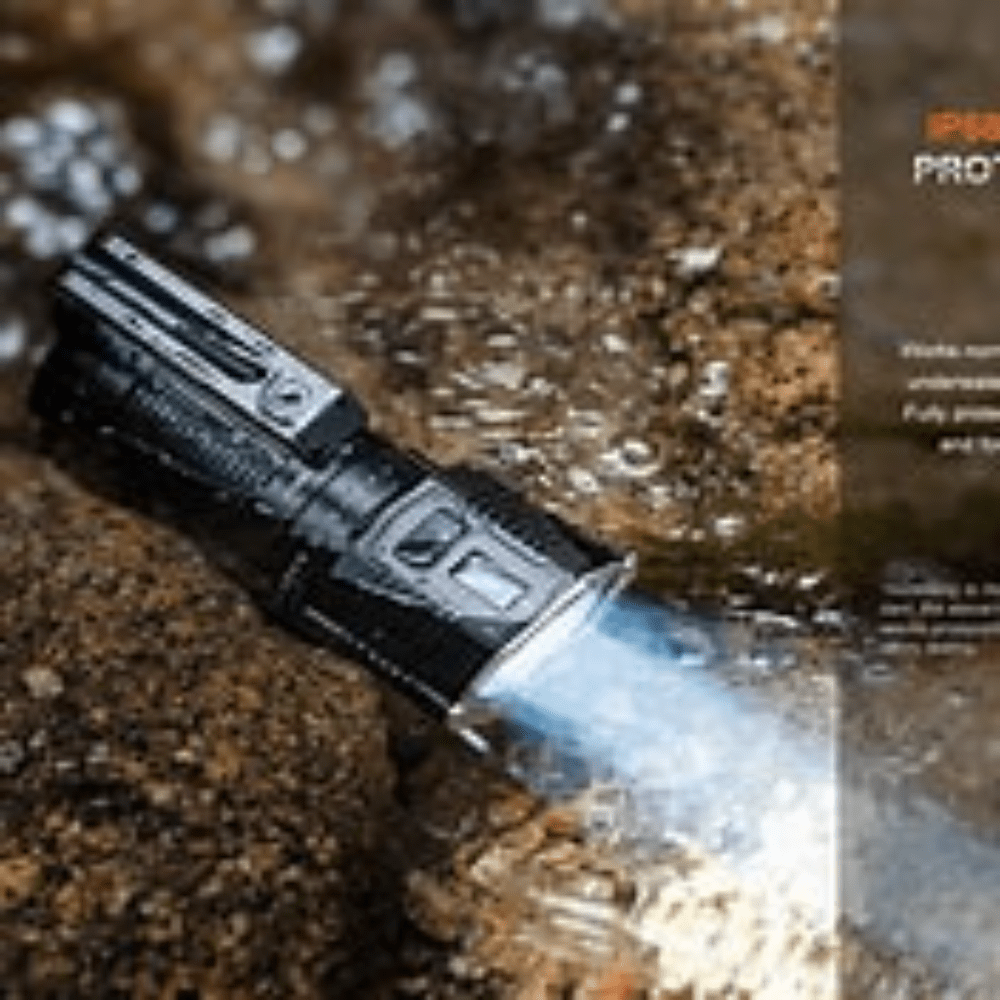 GUNMANSA FENIX LR60R SEARCH FLASHLIGHT