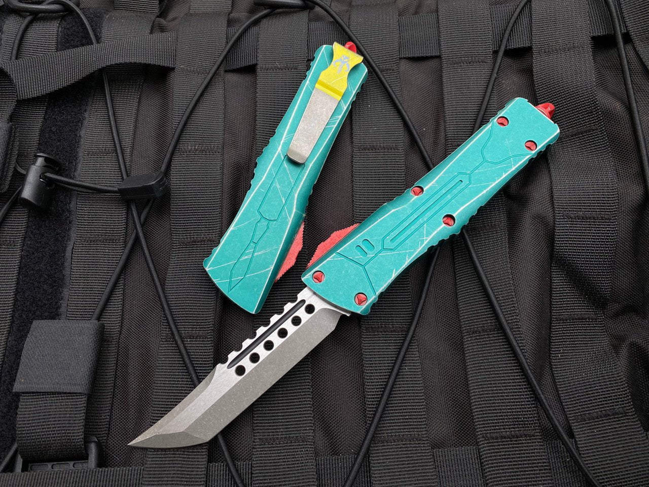 GUNMANSA Microtech Combat Troodon Bounty Hunter 219-10BH