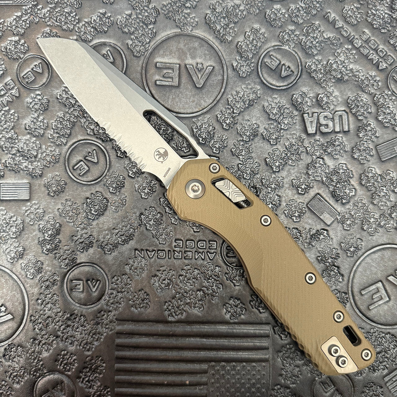 GUNMANSA Microtech MSI® S/E Fluted G-10 Tan Stonewash Partial Serrated – 210-11FLGTTA