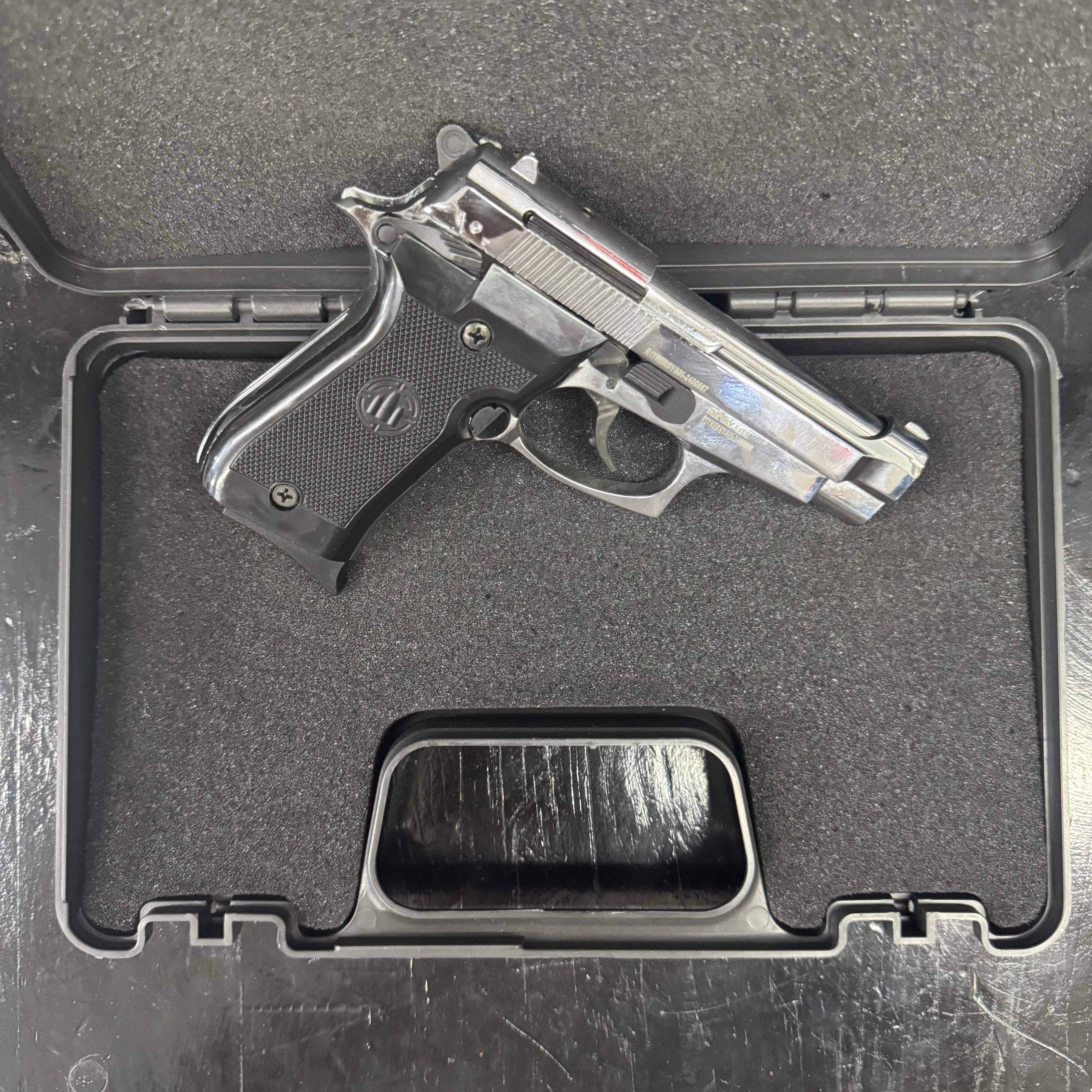 GUNMANSA Retay 84 FS Shiny Chrome Blank/Pepper Gun (Semi Auto|7+1|9mm PAK)