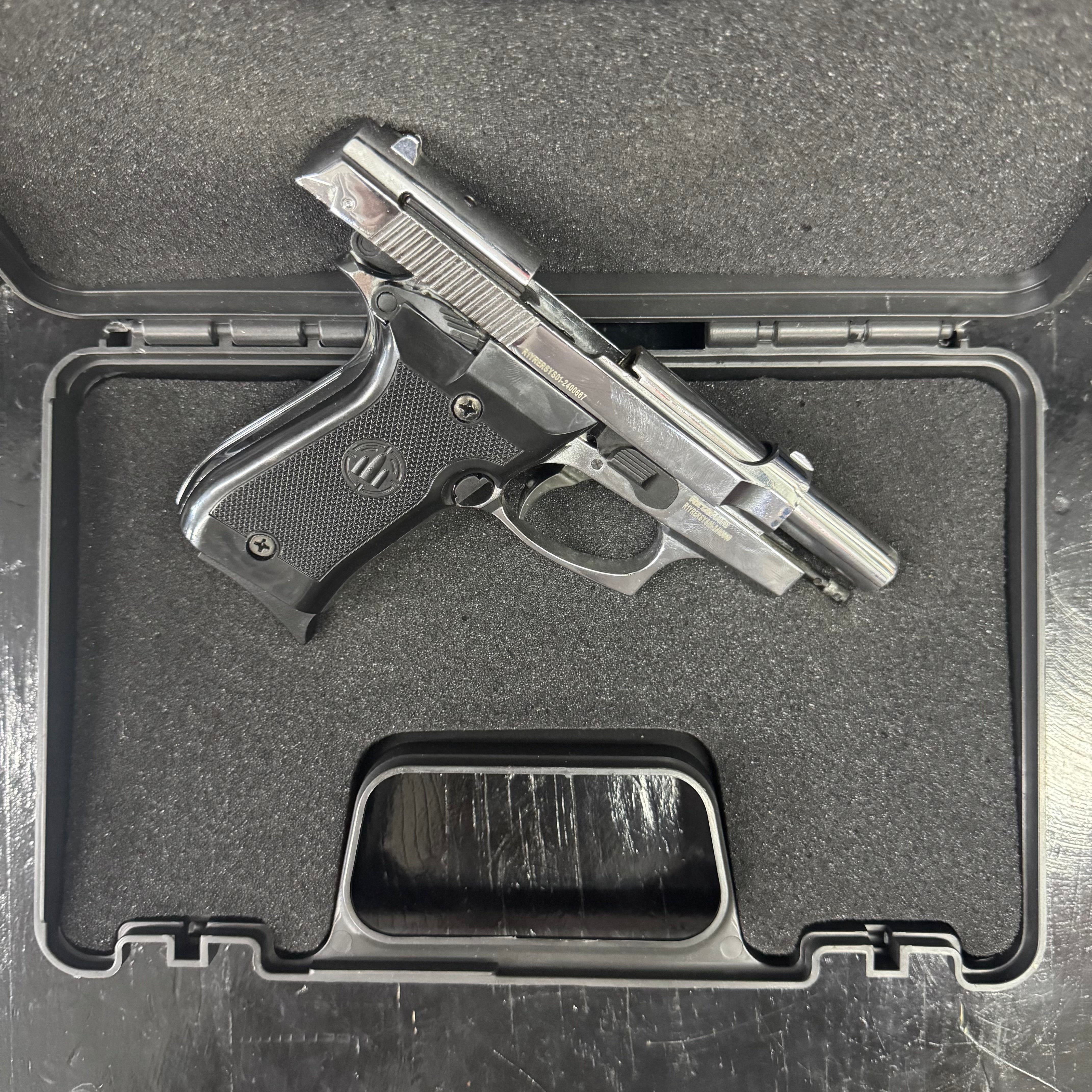 GUNMANSA Retay 84 FS Shiny Chrome Blank/Pepper Gun (Semi Auto|7+1|9mm PAK)