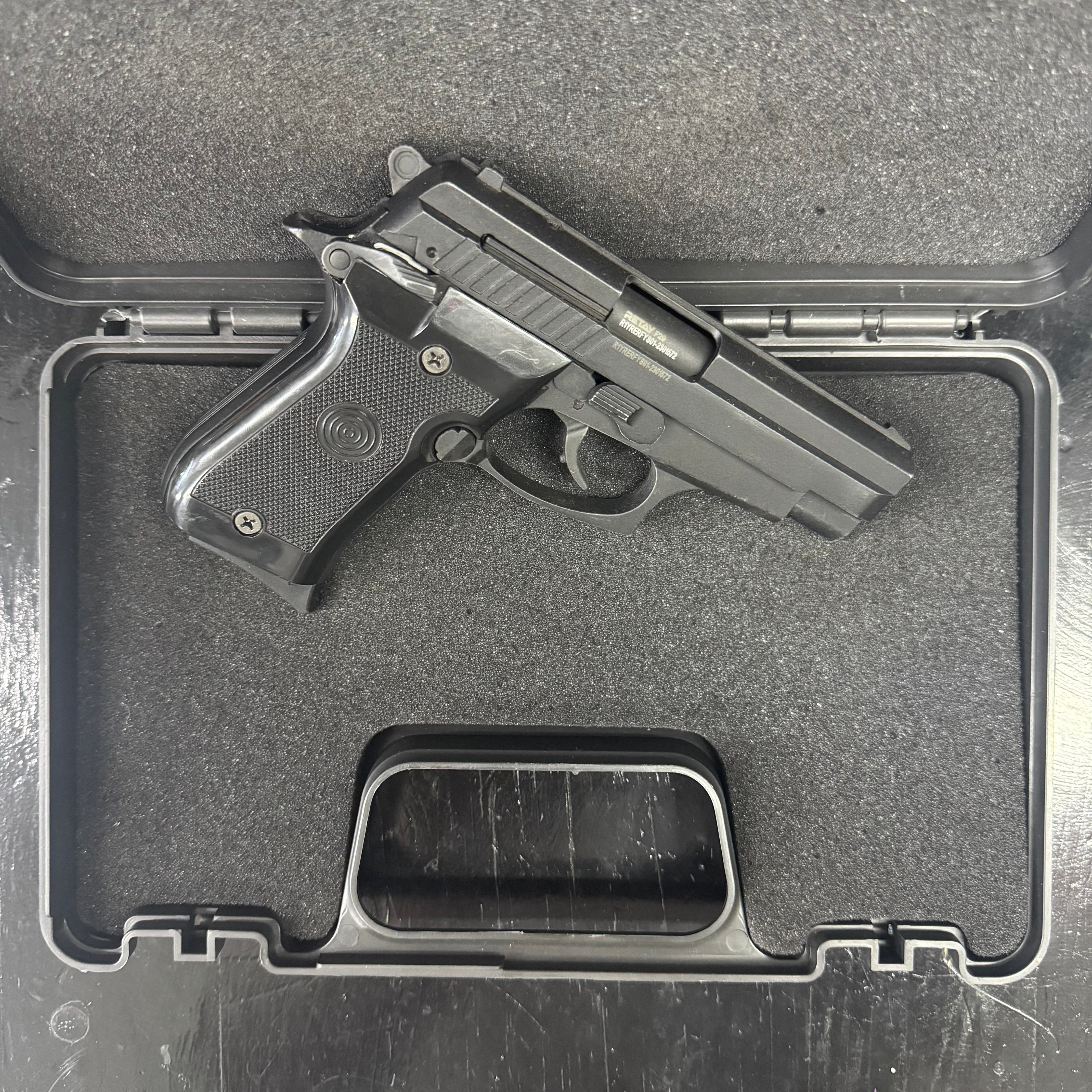 GUNMANSA Retay F29 Black Blank/Pepper Gun (Semi Auto|7+1|9mm PAK)