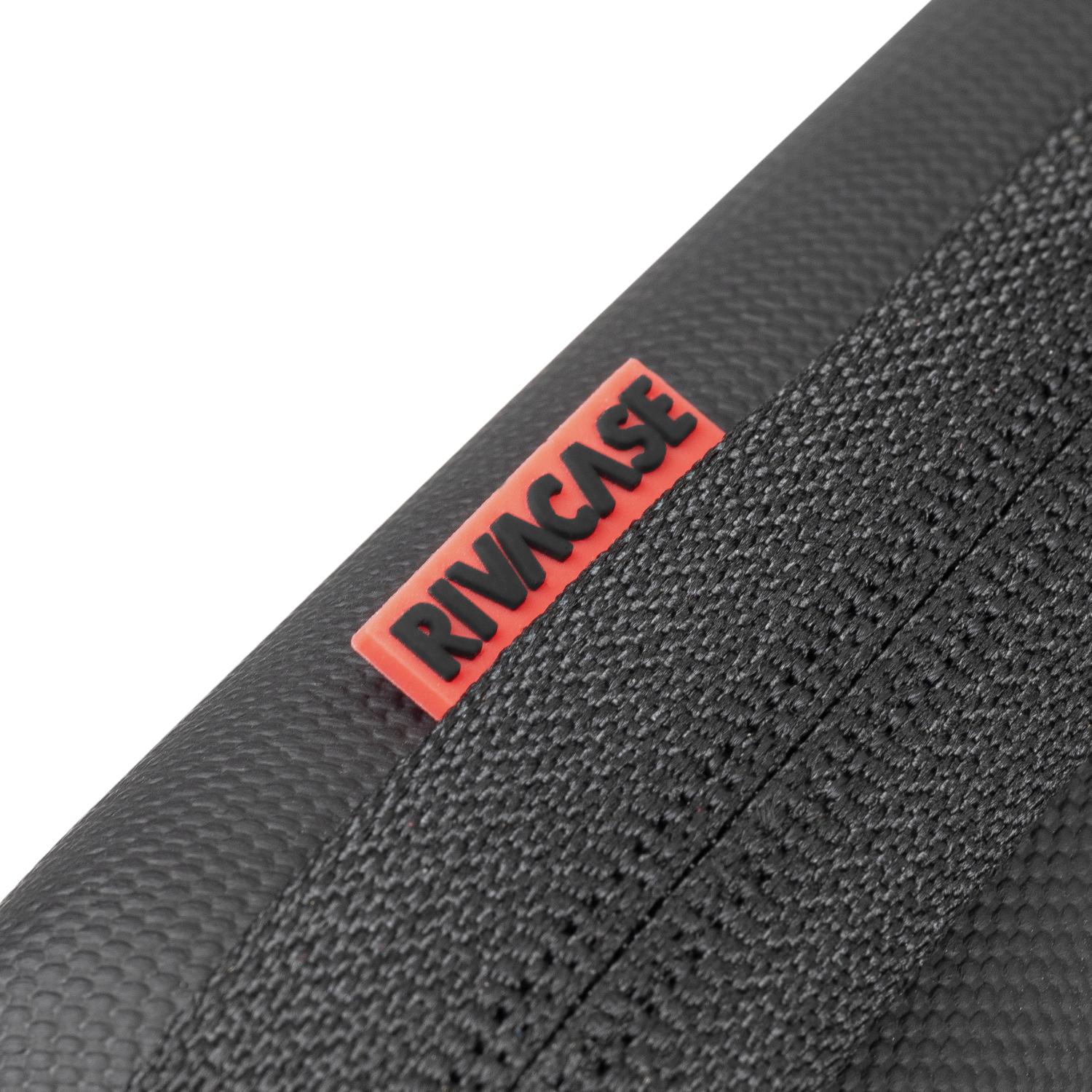 GUNMANSA RIVACASE 5131 Antishock Hardshell Laptop 15.6-inch - Black