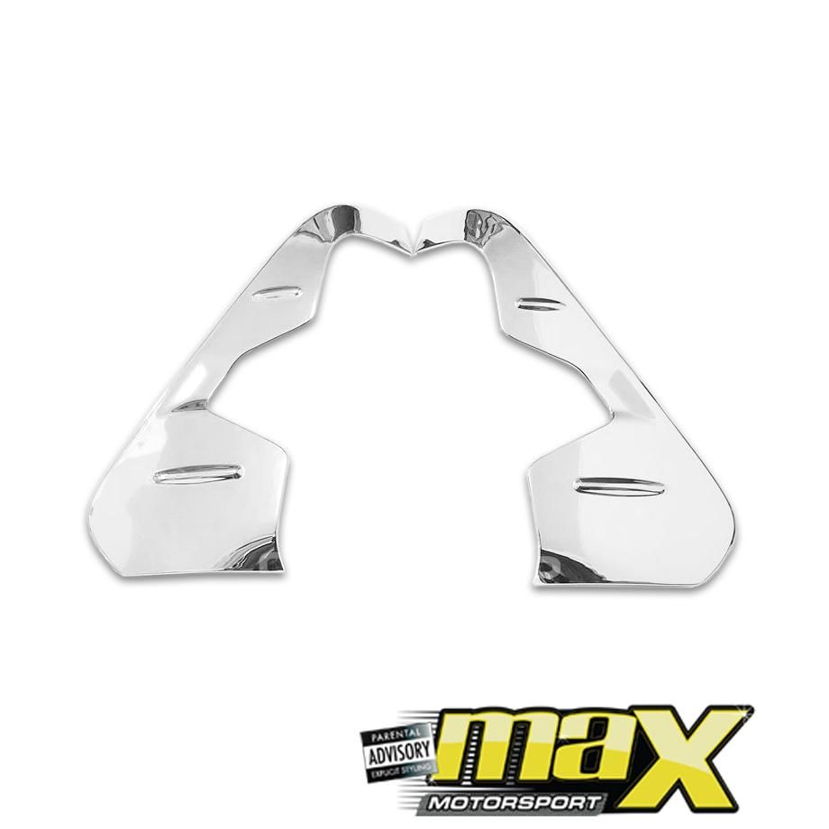 GUNMANSA Toyota Hilux Revo (15-On) Chrome Taillight Trim