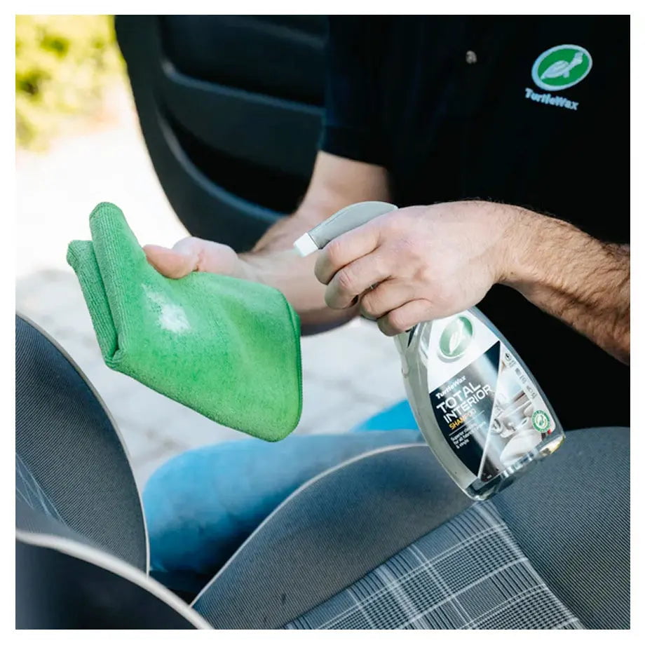 GUNMANSA Turtle Wax Total Interior Shampoo - 500ml