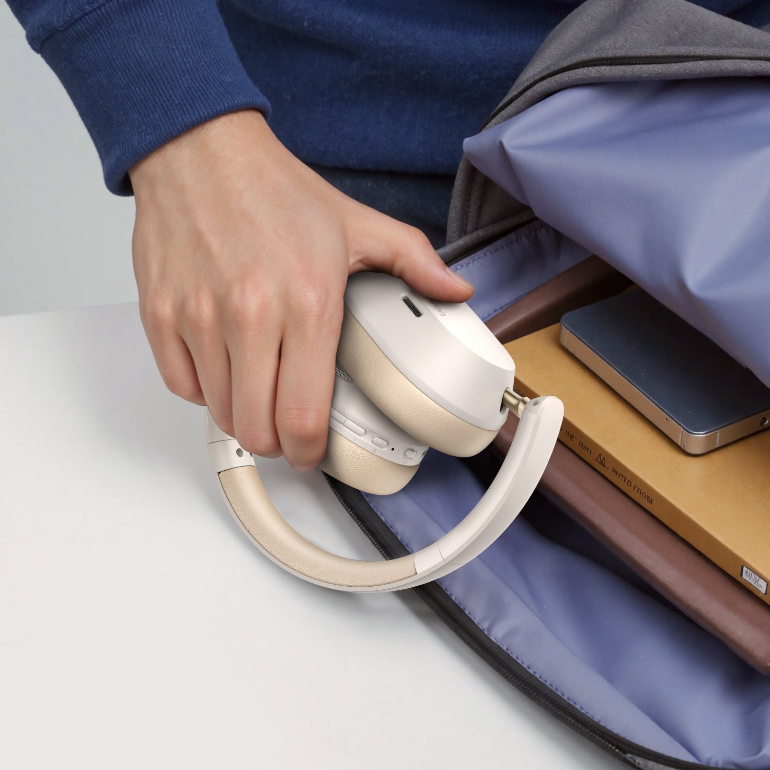 GUNMANSA UGREEN HiTune Max 5C Hybrid ANC Headphones–White