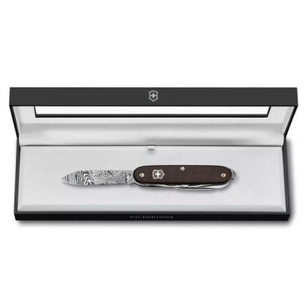 GUNMANSA Victorinox Farmer X Alox Damast Limited Edition Knife 2024