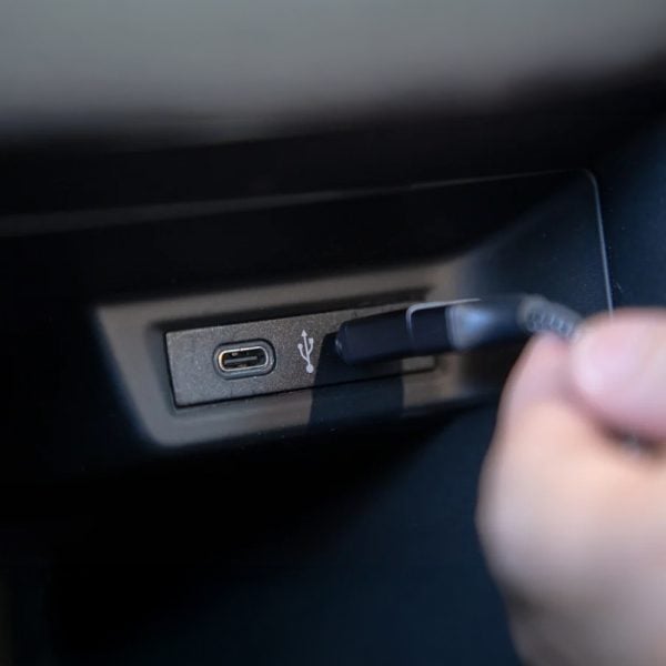 GUNMANSA WINX Connect Wireless CarPlay and Android Auto Adapter