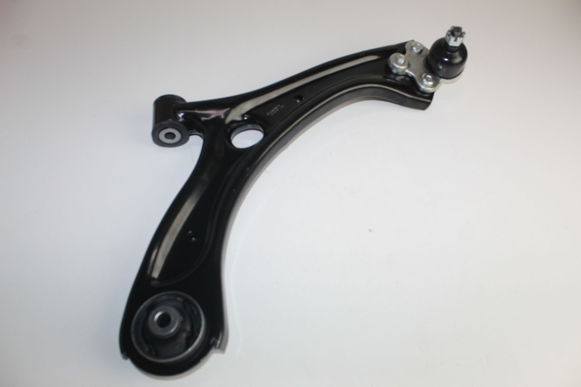 HONDA HONDA HRV CONTROL ARM LOWER RIGHT  R18ZF