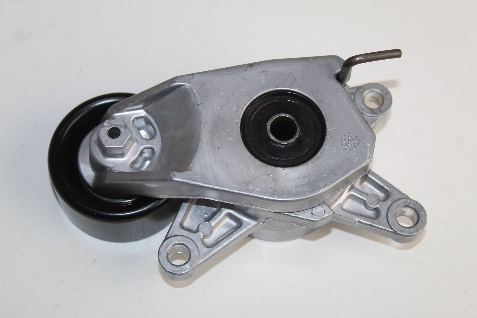 HYUNDAI HYUNDAI GRAND I10 2017- TENSIONER MICRO-V-BELT