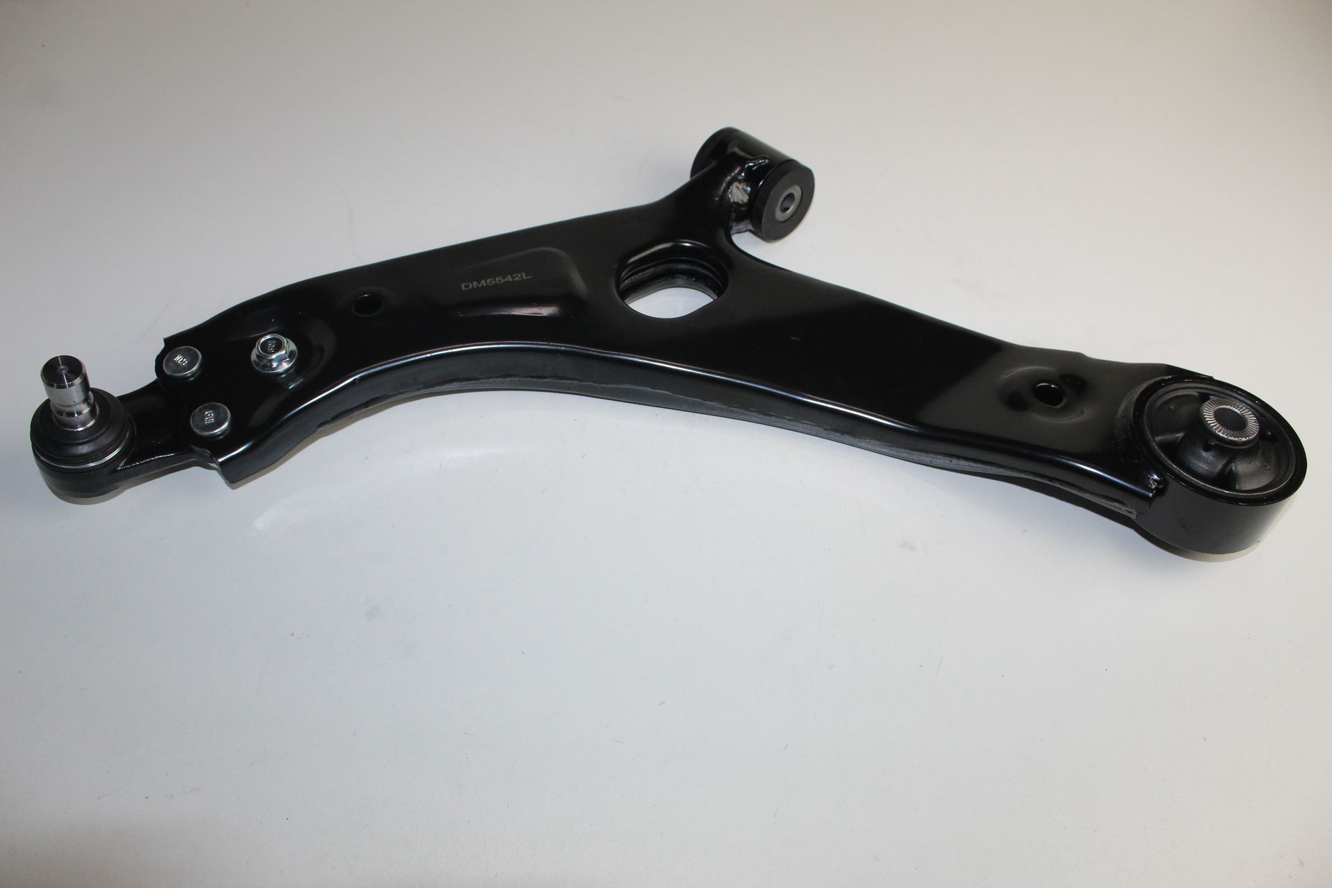 HYUNDAI HYUNDAI IX35 CONTROL ARM LF O/S