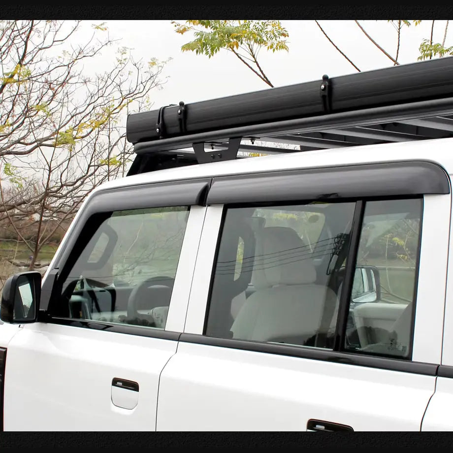 iCAUR V23 Gloss Black Windshield (4-Piece)