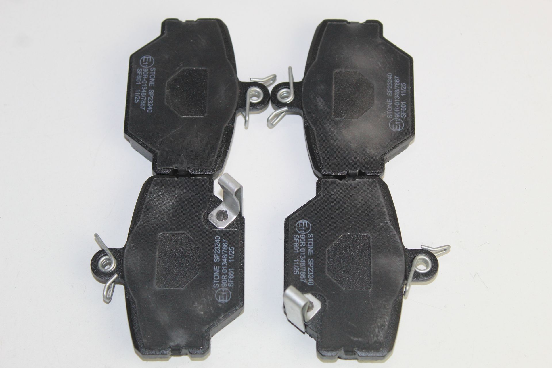 KIA KIA CERATO BRAKE PADS FRONT 1.6 2012 MODEL